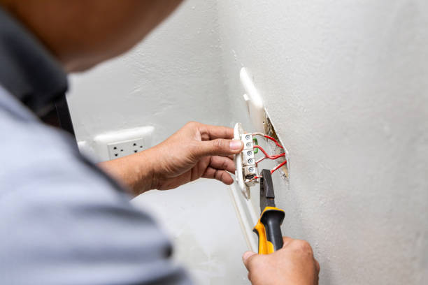 Best Commercial Electrician Services  in West Wendover, NV